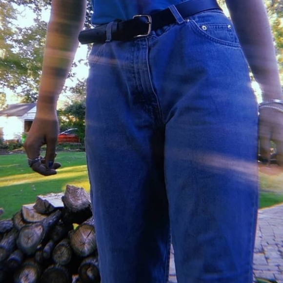 Jeans - Picture 2 of 4